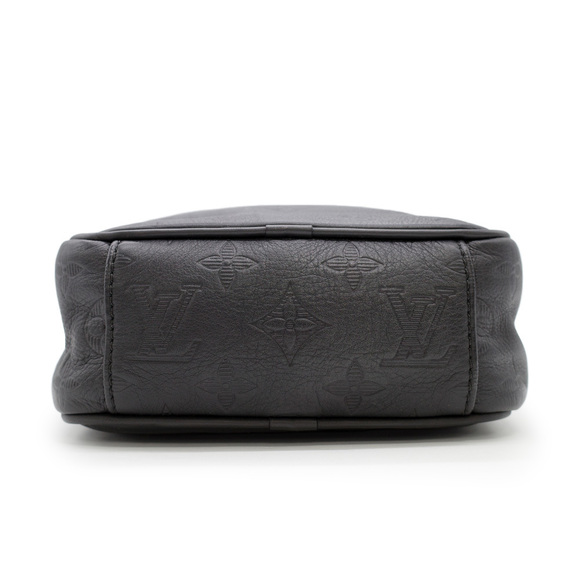 Louis Vuitton Danube PM Monogram Shadow Black Pochette Crossbody - Picture 4 of 9